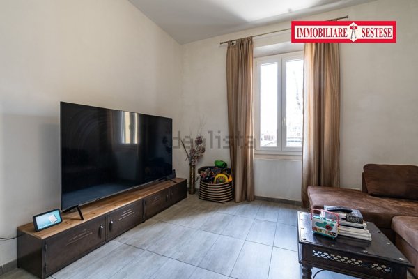 casa semindipendente in vendita a Campi Bisenzio