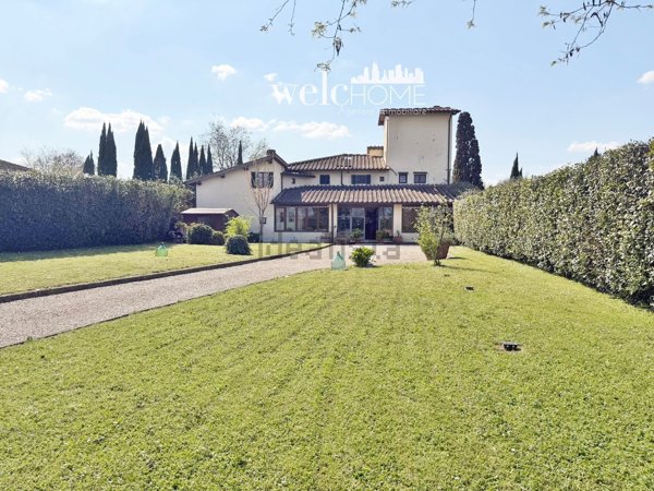 pentavano in vendita a Campi Bisenzio