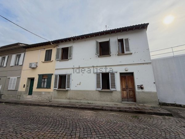 casa indipendente in vendita a Campi Bisenzio