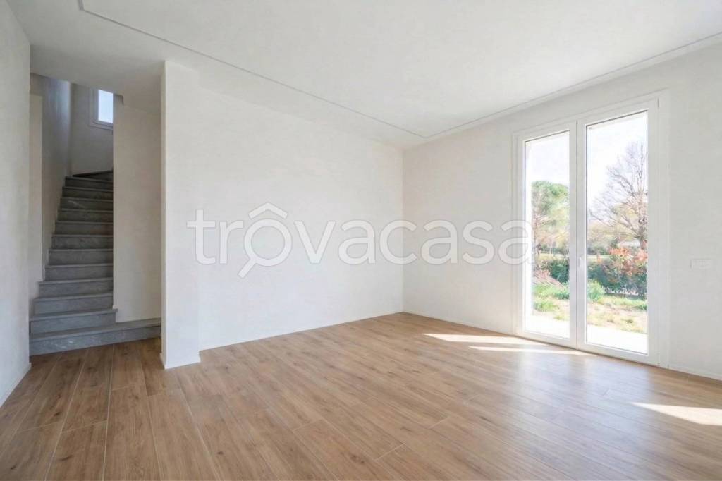 casa indipendente in vendita a Campi Bisenzio in zona San Donnino