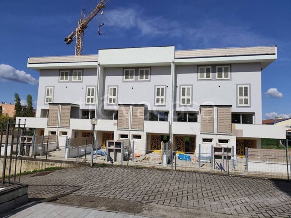 casa indipendente in vendita a Campi Bisenzio in zona San Donnino