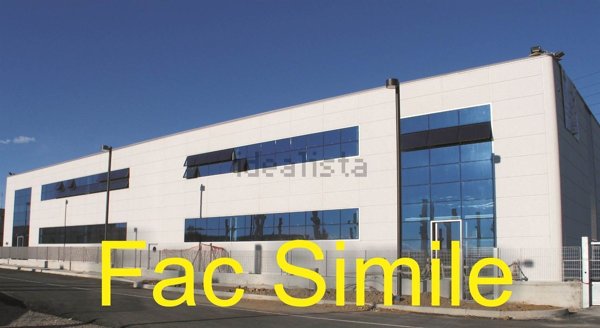 locale di sgombero in vendita a Campi Bisenzio