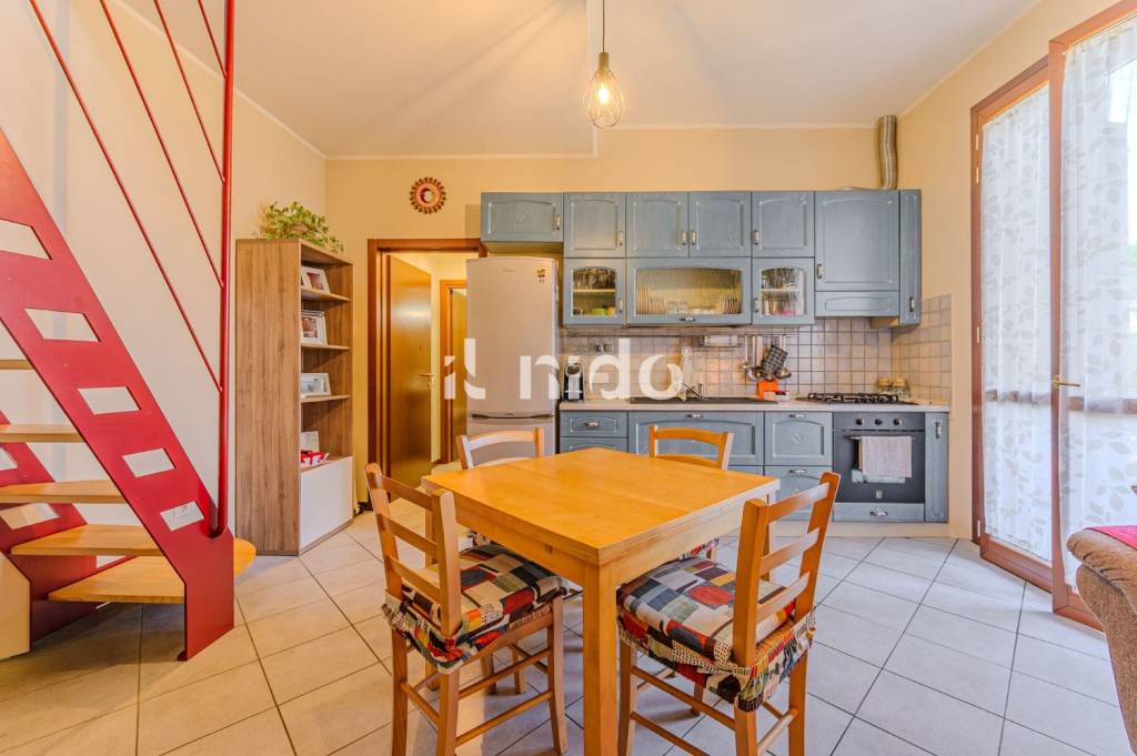 appartamento in vendita a Campi Bisenzio in zona San Donnino