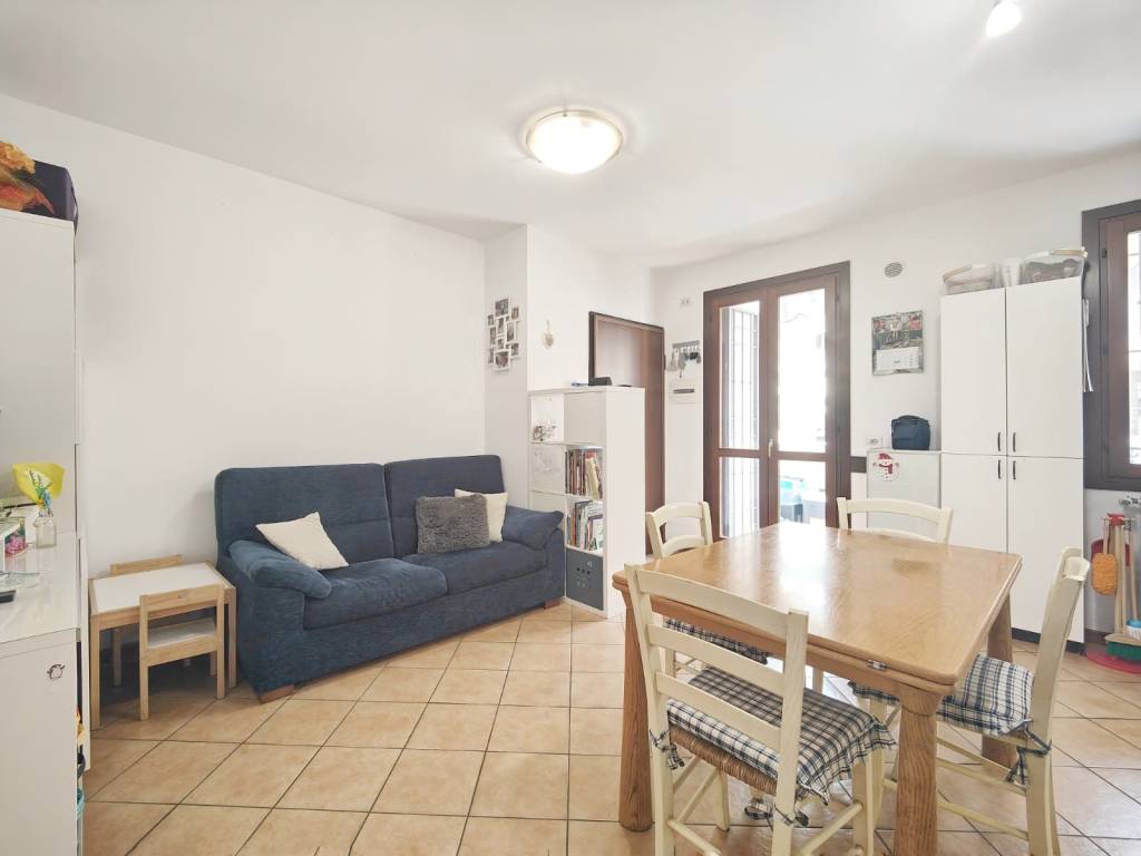 appartamento in vendita a Campi Bisenzio in zona San Cresci