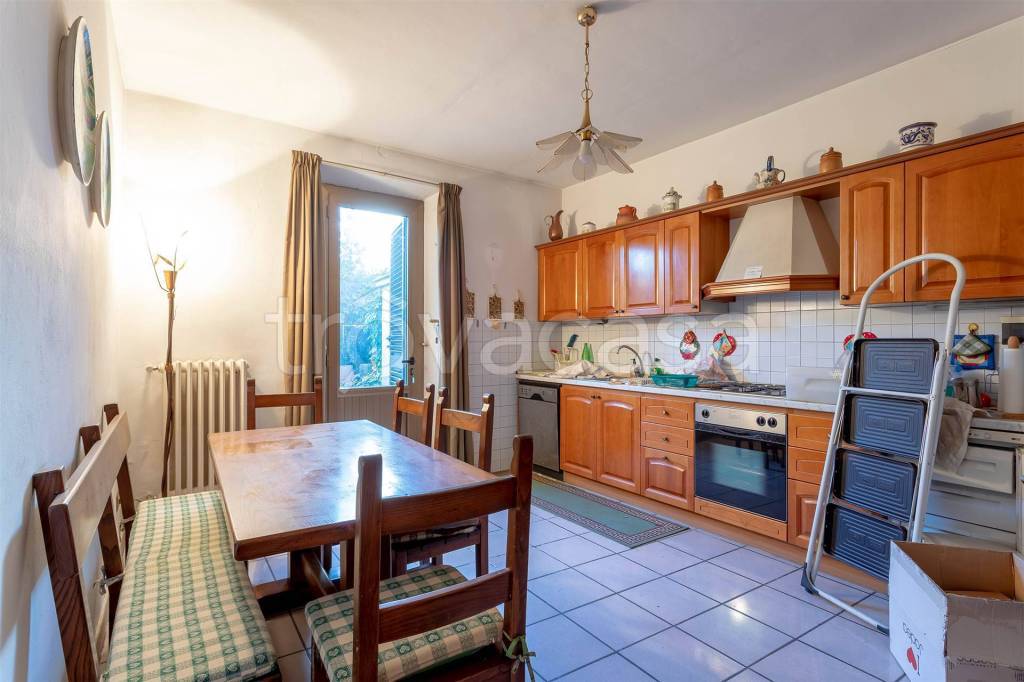 casa indipendente in vendita a Campi Bisenzio in zona Sant'Angelo a Lecore