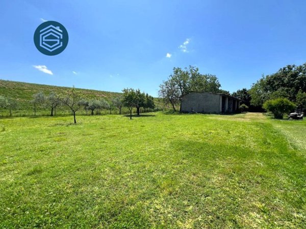 casa indipendente in vendita a Campi Bisenzio