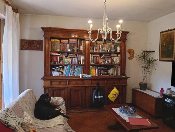 casa indipendente in vendita a Campi Bisenzio