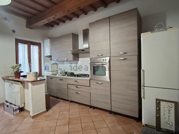 casa indipendente in vendita a Campi Bisenzio in zona San Piero a Ponti
