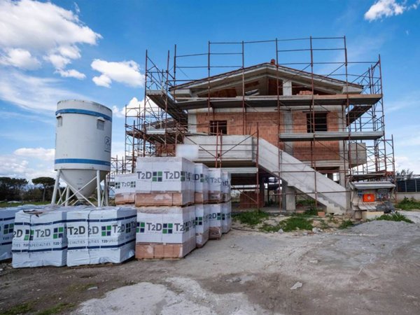 casa indipendente in vendita a Campi Bisenzio in zona La Madonnina
