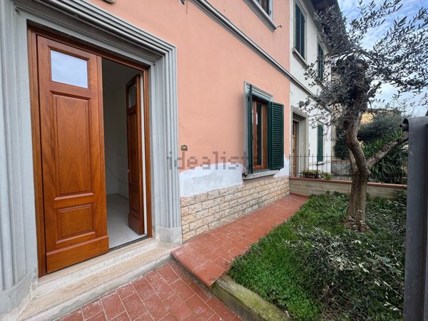 appartamento in vendita a Campi Bisenzio in zona San Piero a Ponti