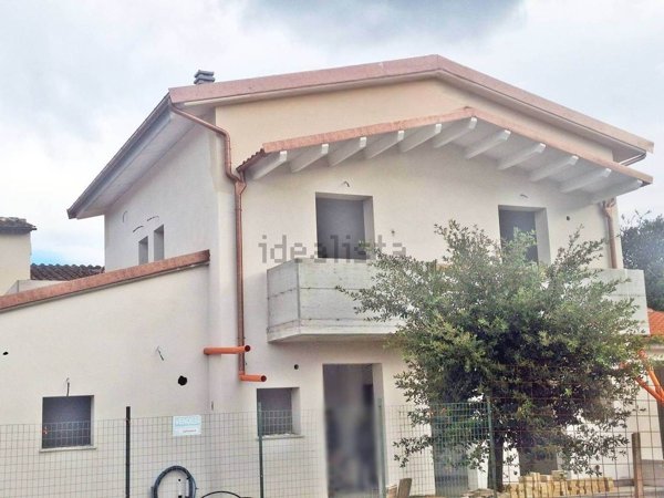 casa indipendente in vendita a Campi Bisenzio in zona San Cresci