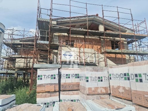 casa indipendente in vendita a Campi Bisenzio in zona La Madonnina