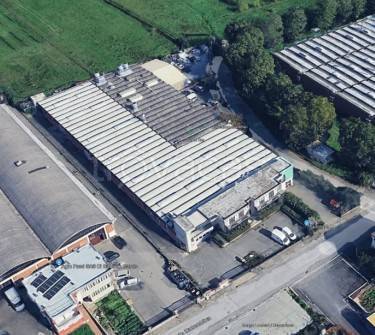 locale commerciale in vendita a Campi Bisenzio