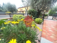casa indipendente in vendita a Campi Bisenzio in zona San Piero a Ponti