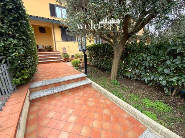 casa indipendente in vendita a Campi Bisenzio in zona San Piero a Ponti