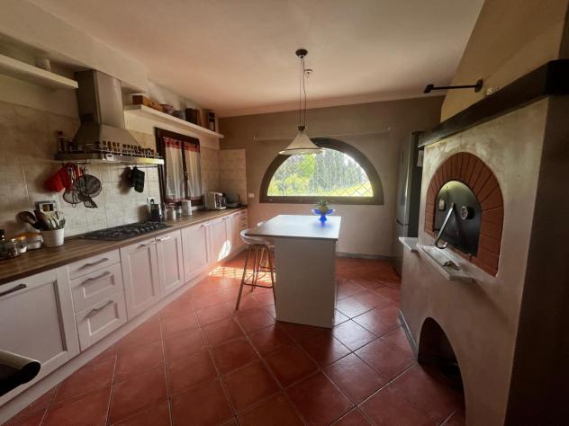 casa indipendente in vendita a Campi Bisenzio