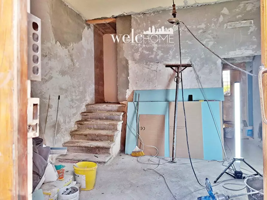 casa indipendente in vendita a Campi Bisenzio