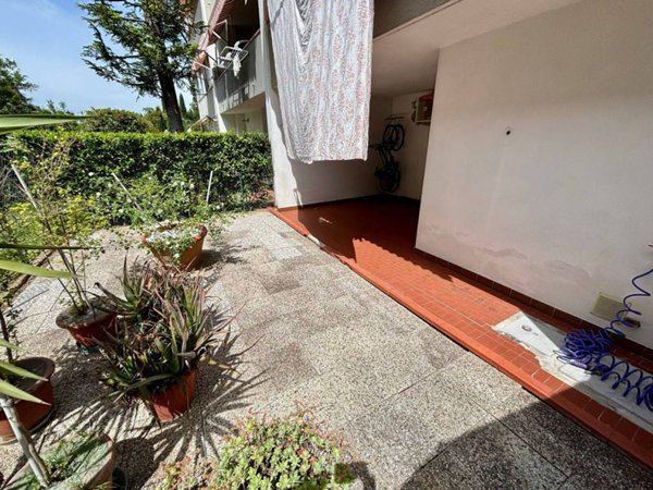 casa indipendente in vendita a Campi Bisenzio