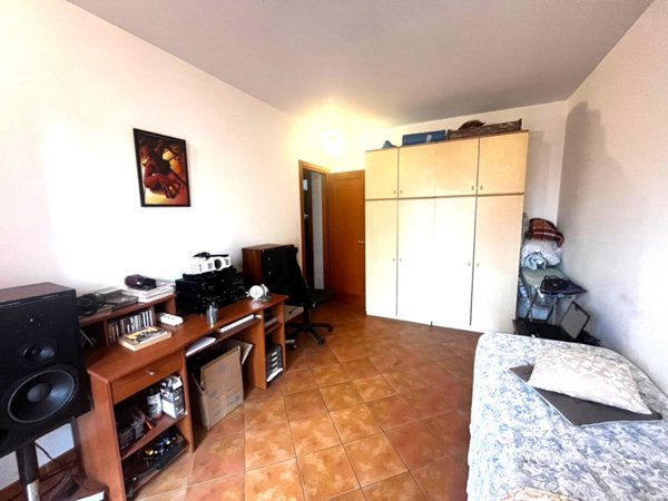 casa indipendente in vendita a Campi Bisenzio