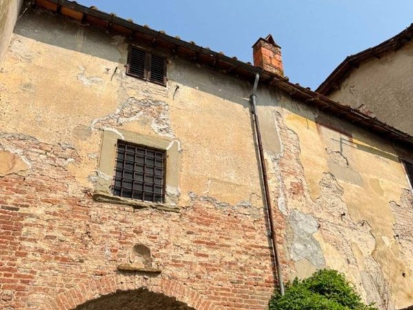 intera palazzina in vendita a Campi Bisenzio in zona Il Rosi