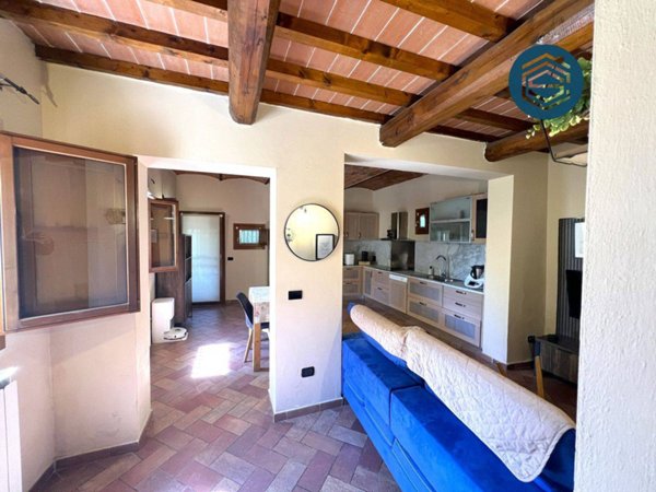 casa indipendente in vendita a Campi Bisenzio