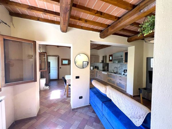 casa indipendente in vendita a Campi Bisenzio
