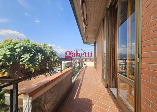 appartamento in vendita a Campi Bisenzio