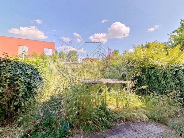 casa indipendente in vendita a Campi Bisenzio