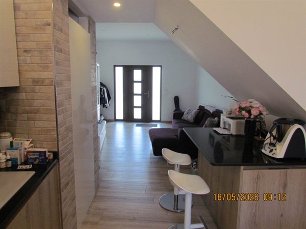 casa indipendente in vendita a Campi Bisenzio