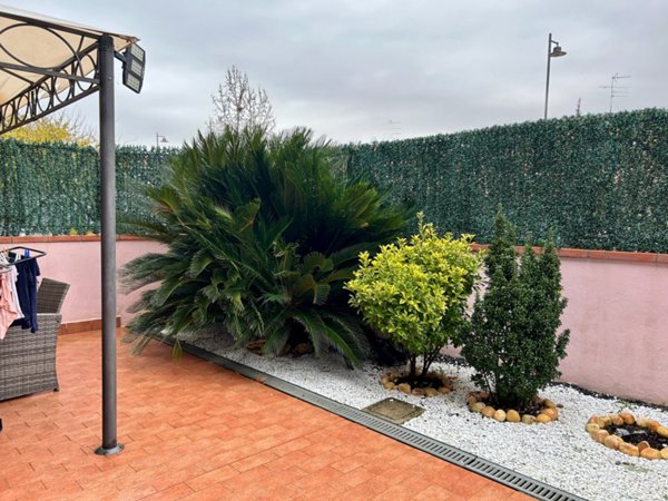 appartamento in vendita a Campi Bisenzio in zona Capalle