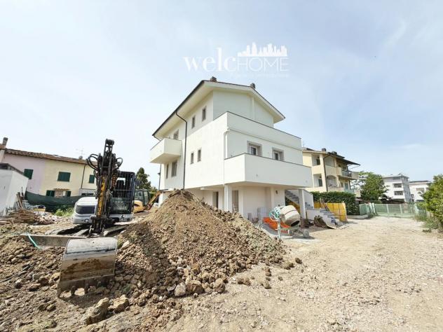 casa indipendente in vendita a Campi Bisenzio in zona Sant'Angelo a Lecore