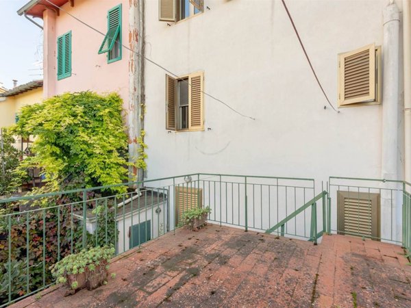 casa indipendente in vendita a Campi Bisenzio in zona Sant'Angelo a Lecore