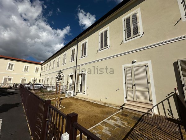casa indipendente in vendita a Campi Bisenzio in zona San Donnino