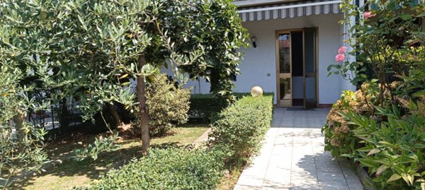 casa indipendente in vendita a Campi Bisenzio in zona San Piero a Ponti