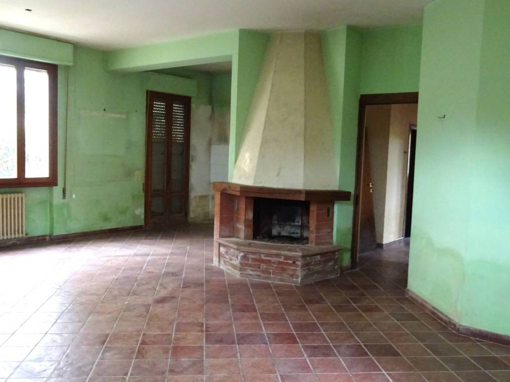 casa indipendente in vendita a Campi Bisenzio in zona San Cresci