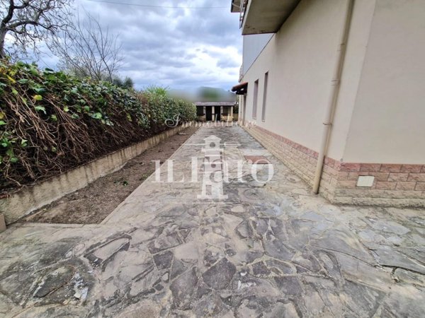 appartamento in vendita a Campi Bisenzio in zona San Piero a Ponti
