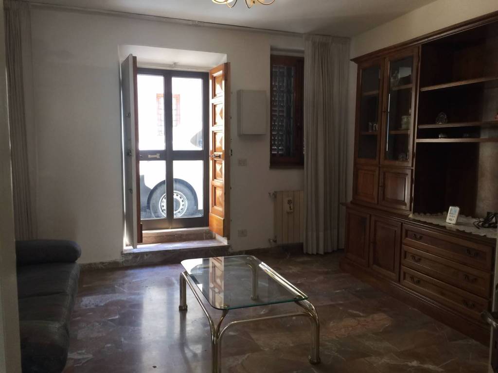 casa indipendente in vendita a Campi Bisenzio