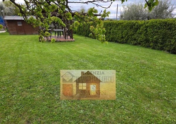 appartamento in vendita a Campi Bisenzio
