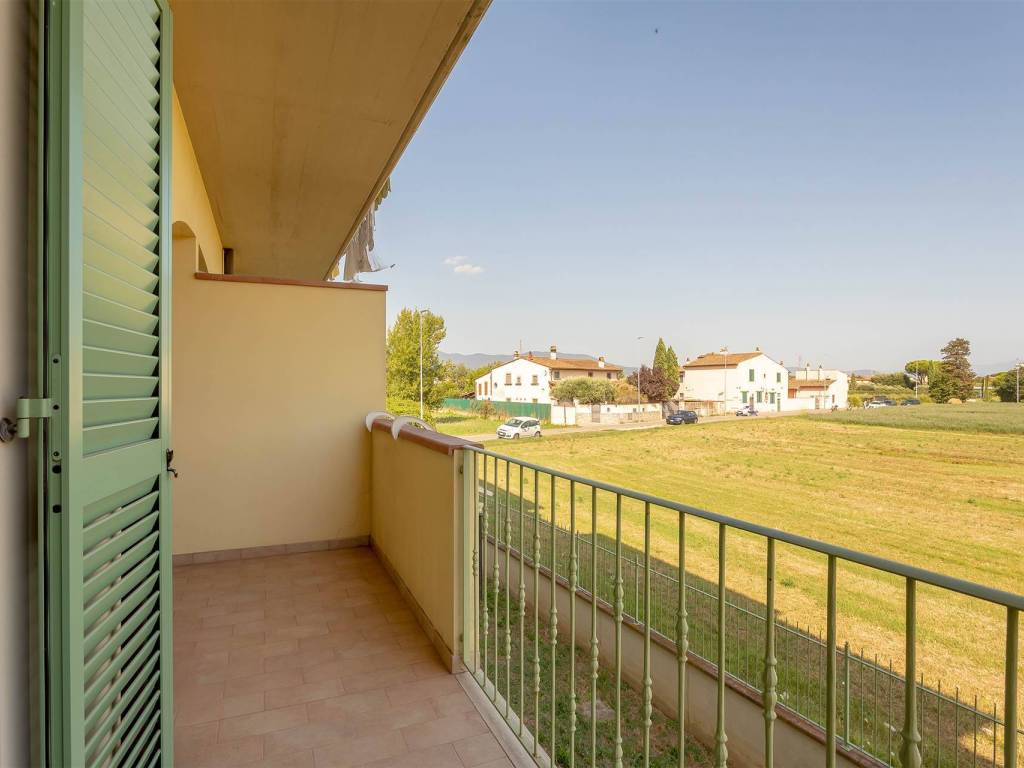 appartamento in vendita a Campi Bisenzio in zona San Piero a Ponti