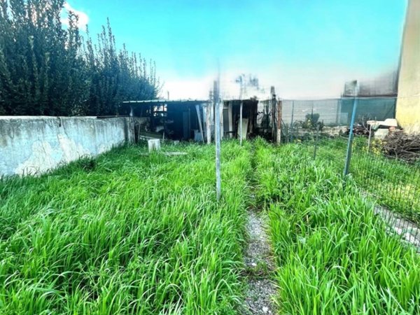 appartamento in vendita a Campi Bisenzio in zona San Piero a Ponti