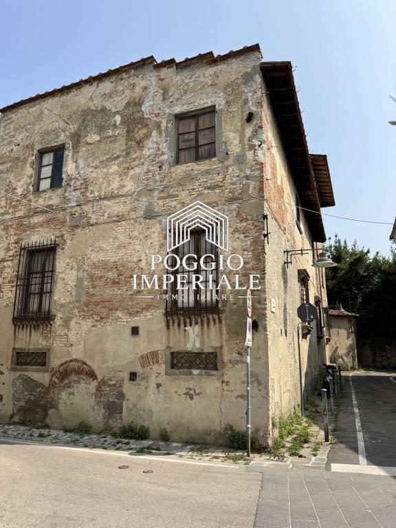villa in vendita a Campi Bisenzio in zona Capalle