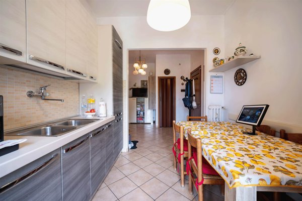 appartamento in vendita a Campi Bisenzio in zona San Piero a Ponti