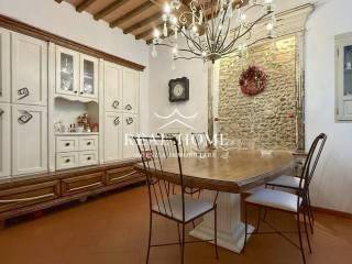 casa indipendente in vendita a Campi Bisenzio in zona San Giorgio a Colonica