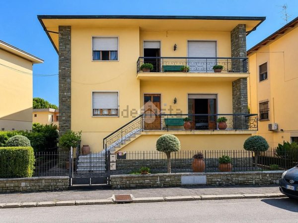 appartamento in vendita a Campi Bisenzio