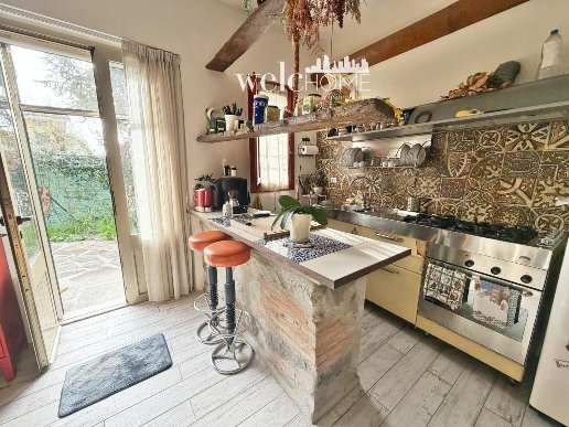 casa indipendente in vendita a Campi Bisenzio in zona San Piero a Ponti