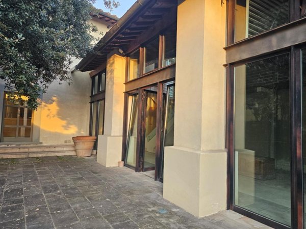 casa indipendente in vendita a Campi Bisenzio in zona San Cresci