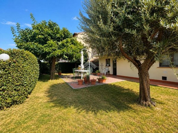 appartamento in vendita a Campi Bisenzio