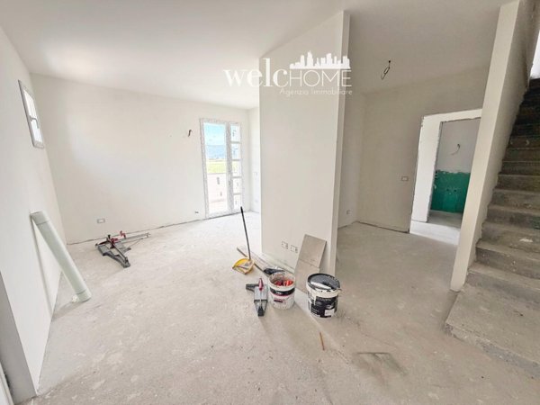 casa indipendente in vendita a Campi Bisenzio