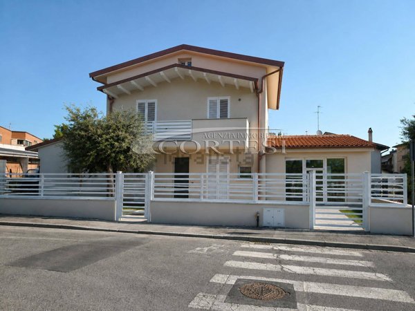 appartamento in vendita a Campi Bisenzio