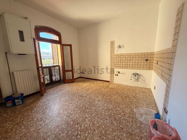 casa indipendente in vendita a Campi Bisenzio